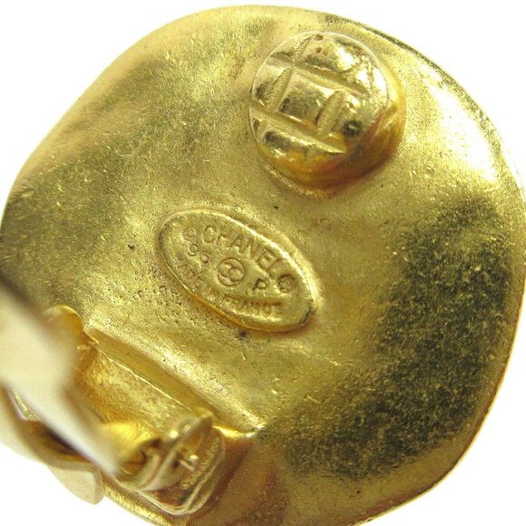 Chanel Round Earrings Gold Clip-On Large 96P - Picture 3 of 4